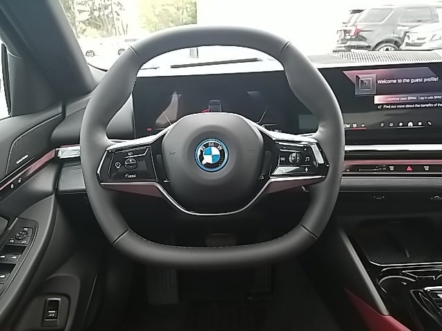 2025 BMW i5 Base